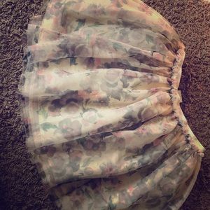 Children’s place cute skirt